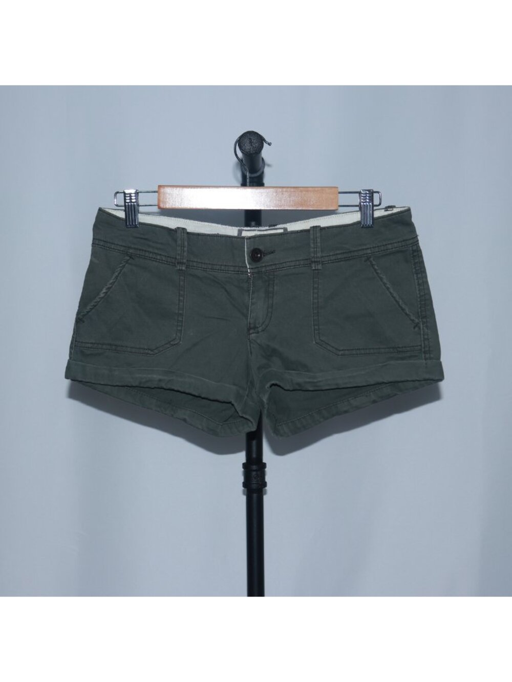 Abercrombie and Fitch Womens Mini Shorts Olive Cargo Pockets Size 2